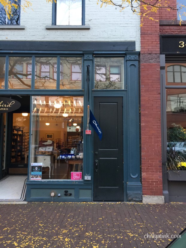 cm-corning-skinny-door